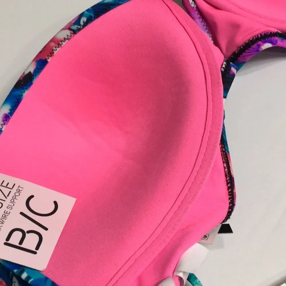 New. Strappy Tropical bra sized bikini set. 34/B-C